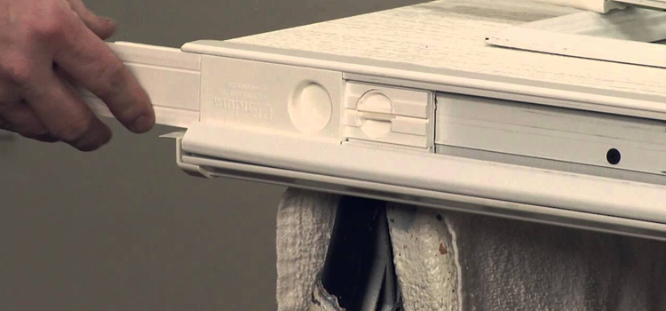 aluminum storefront door repair Parkway